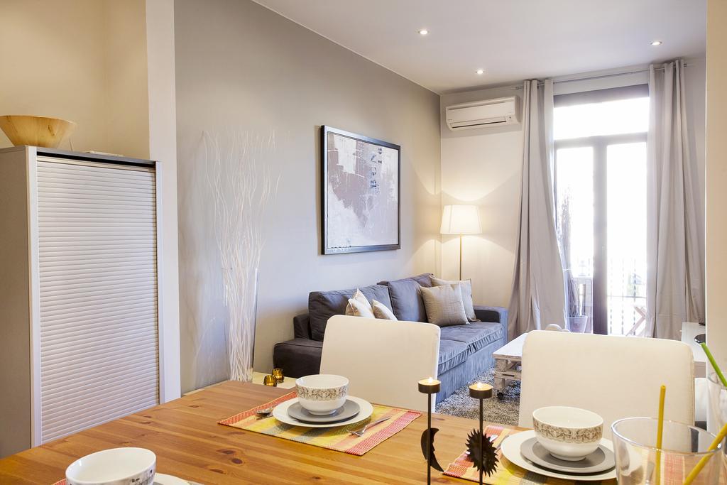 Apartments Barcelona & Home Deco Viladomat Dış mekan fotoğraf