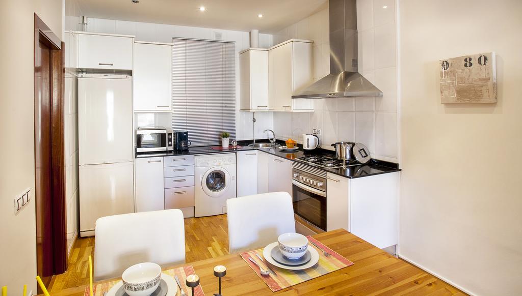 Apartments Barcelona & Home Deco Viladomat Dış mekan fotoğraf