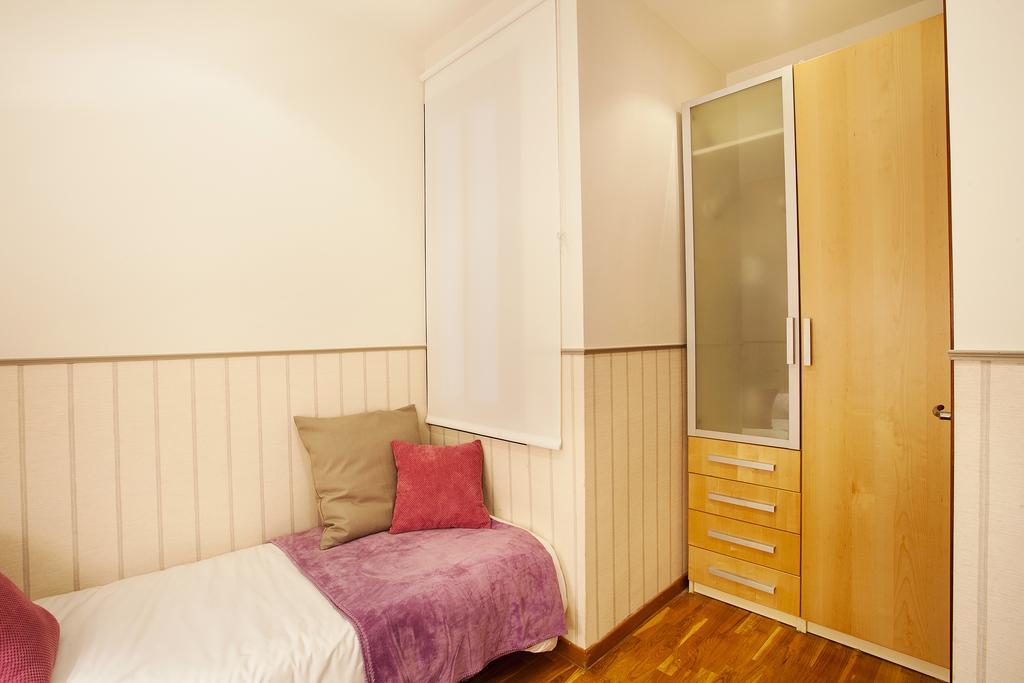 Apartments Barcelona & Home Deco Viladomat Dış mekan fotoğraf